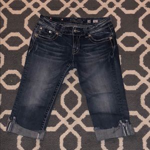 Miss Me cropped jeans